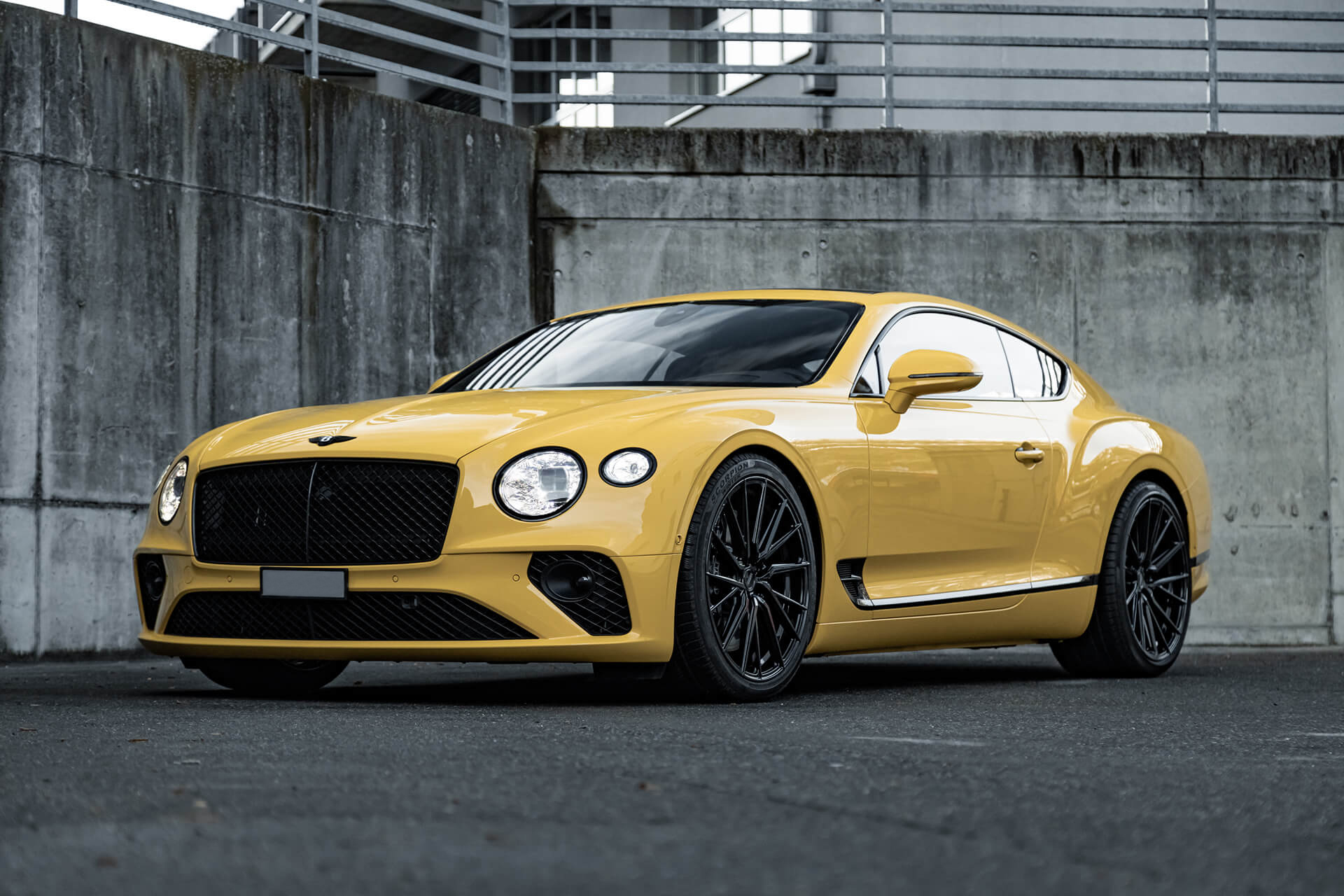 Bentley Continental Balmereflection